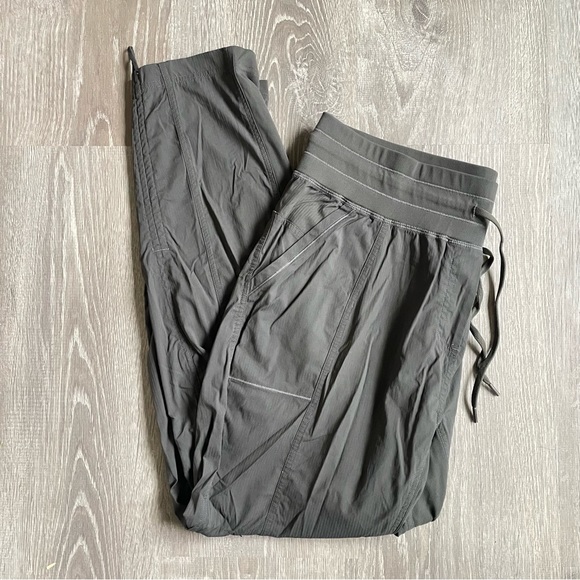 CRZ Yoga Dance Studio Jogger - Picture 3 of 4